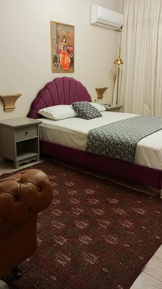 Cleopatra Apartment